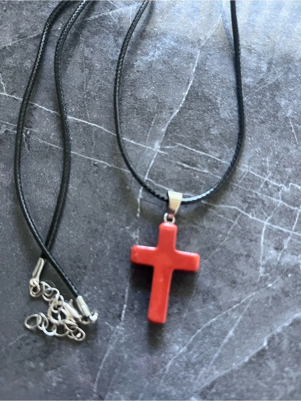 Red Cross Pendant Necklace – Unisex Fashion Jewelry